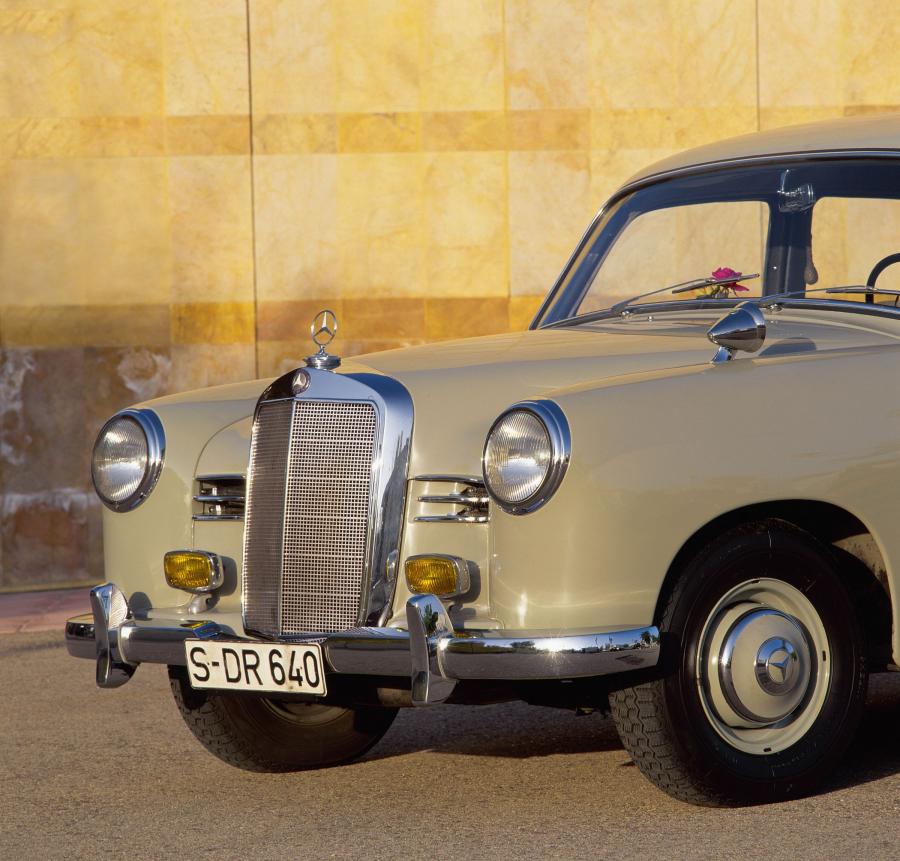  Mercedes-Benz 180 Ponton 1953 года  (фото 7 из 8)